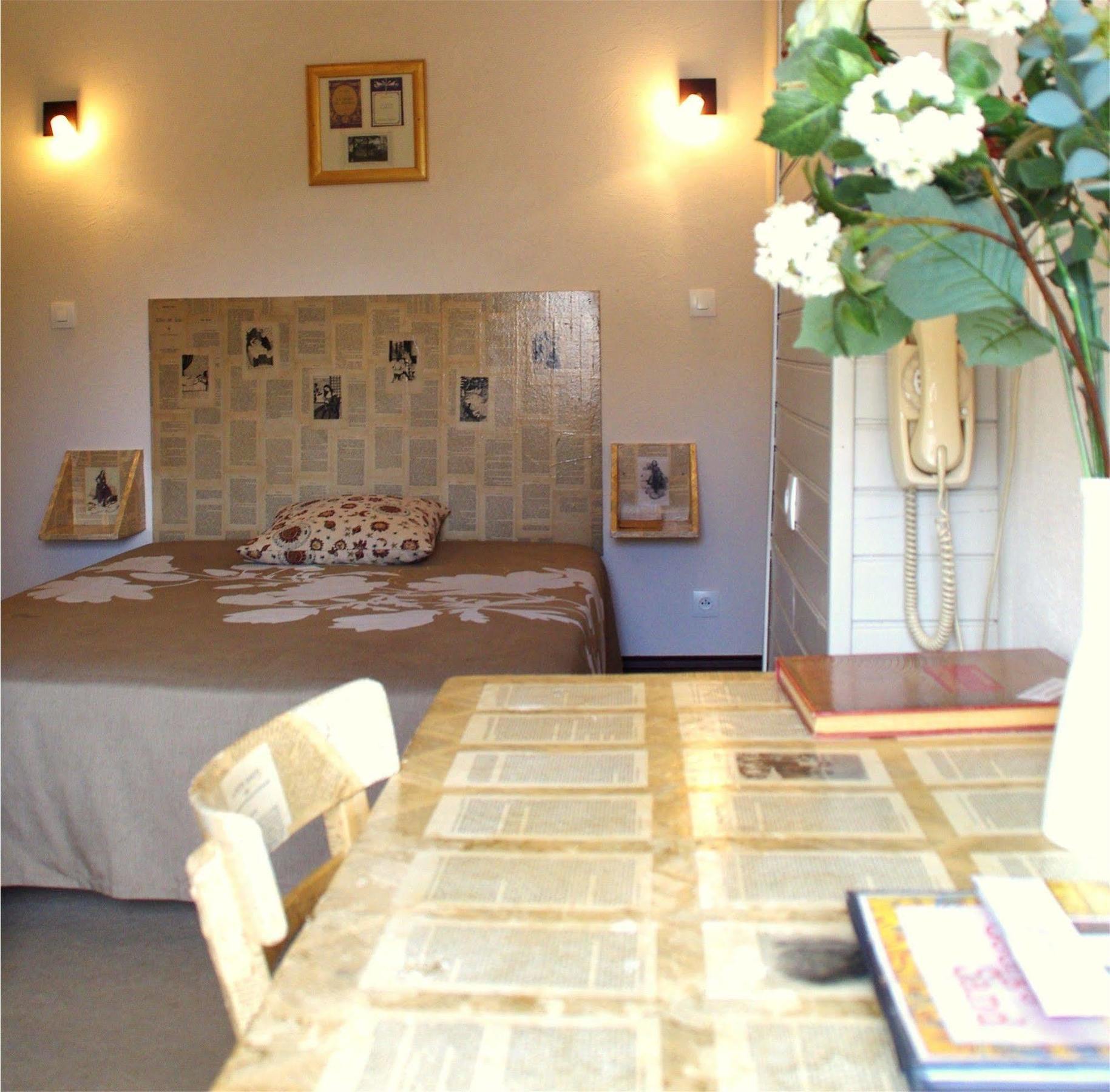 Hotel Mille Et Une Feuilles La Charite-sur-Loire Luaran gambar